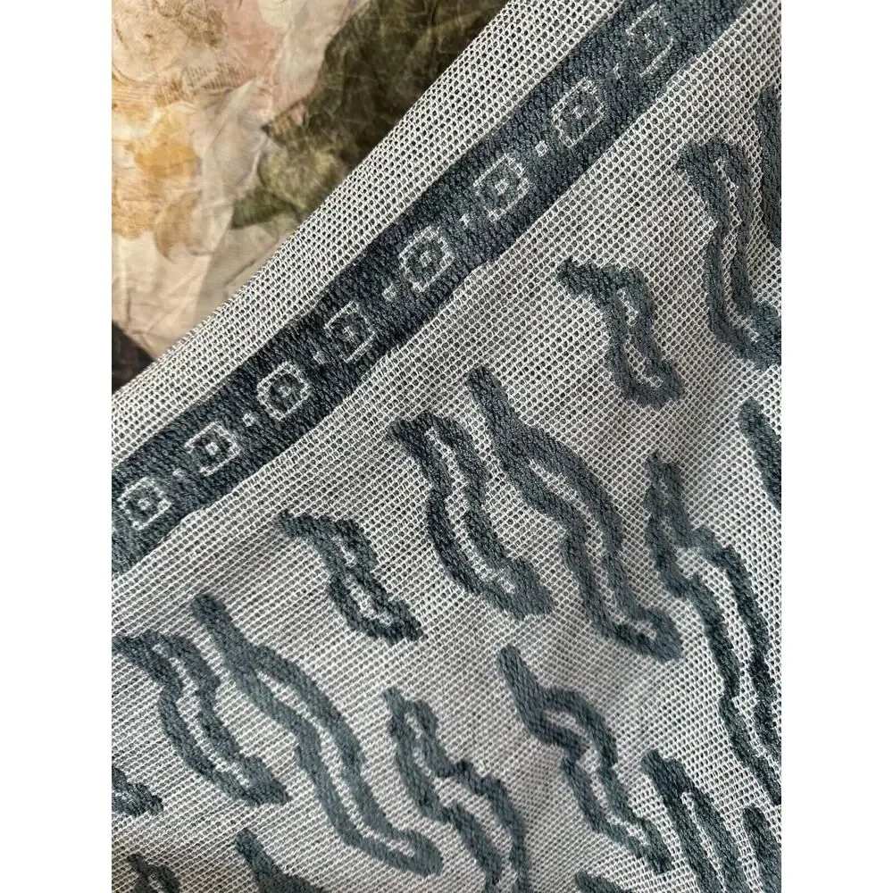 New Anthropologie Jacquard Chenille Roseto Throw Blanket Size 50